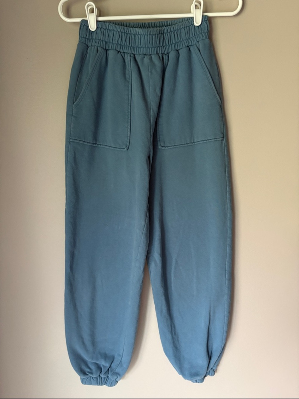 LOVERS + FRIENDS Women’s Blue Pocket Joggers